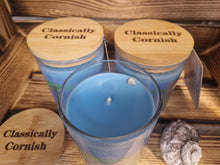 Load image into Gallery viewer, Fowey River Cornish Candle With Sea Mist