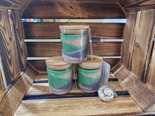 Load image into Gallery viewer, Bedruthan Steps Cornish Candle With Oak Moss