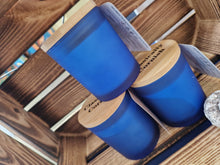 Load image into Gallery viewer, Classic Signature Candle With Sea Samphire And Water Mint