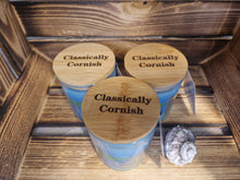 Load image into Gallery viewer, Fowey River Cornish Candle With Sea Mist
