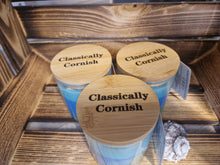 Load image into Gallery viewer, Coastal Walk Cornish Candle With Island Dream
