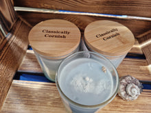 Load image into Gallery viewer, Cornish Eden Candle With Rainforest
