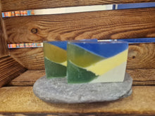 Load image into Gallery viewer, Handmade Cornish Escape Bar With Fresh Rain Fragrance
