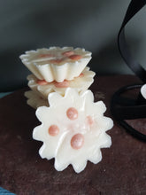 Load image into Gallery viewer, Cognac and Cuban Luxury Wax Tarts
